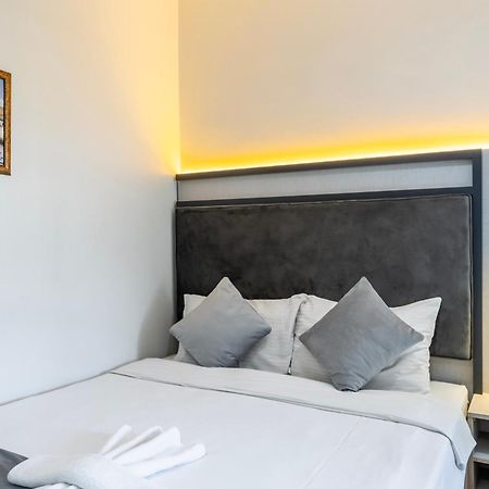 Taksim Trust Hotel Istanbul Exterior foto